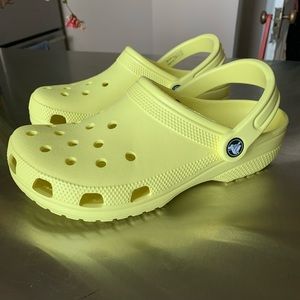 NWOT Crocs Classic Banana Yellow